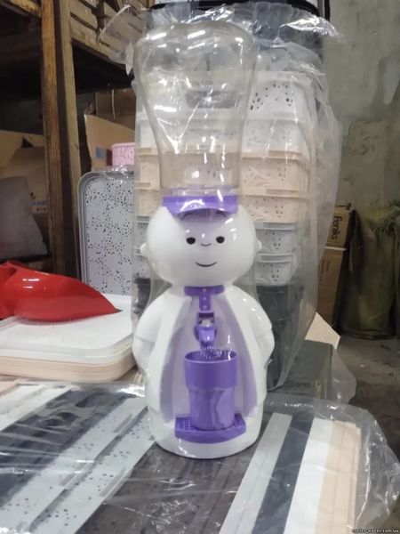 Детский кулер для воды Человечек белый с фиолетовым 2735 фото