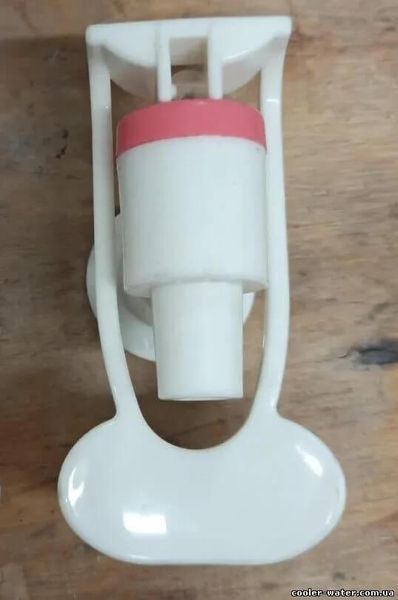 Tap for cooler with internal thread mug push