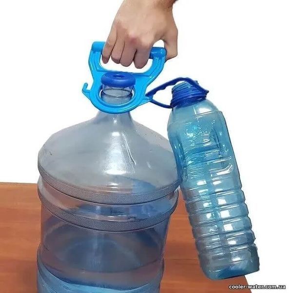 /ruchka-dlia-perenosa-butylei-viaplast-s-usykamy-dlia-dop-butylok/