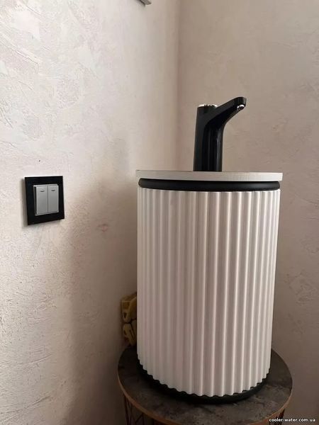 Tube for bottle 19l white