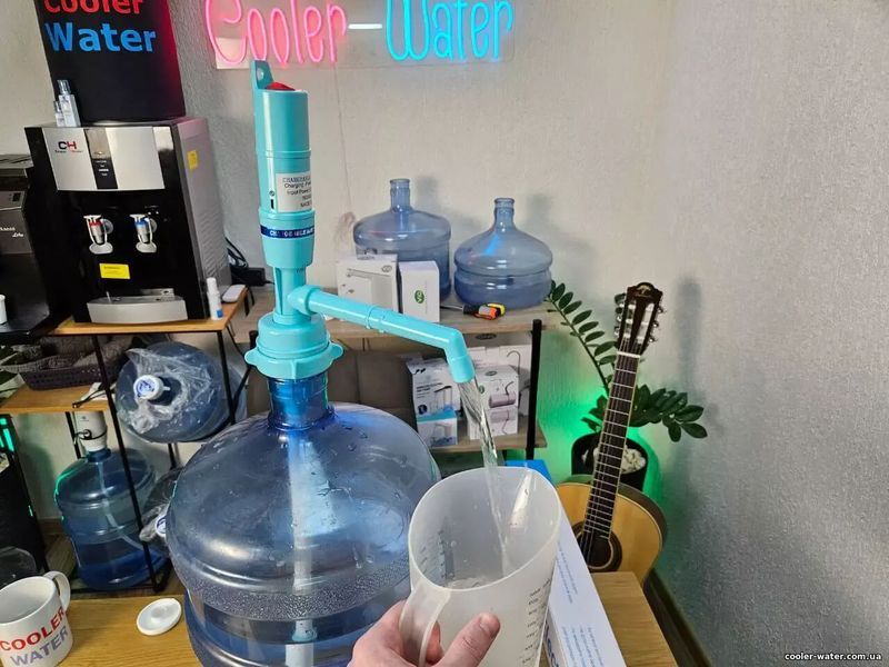 Electric water pump from the network/battery ViO E2