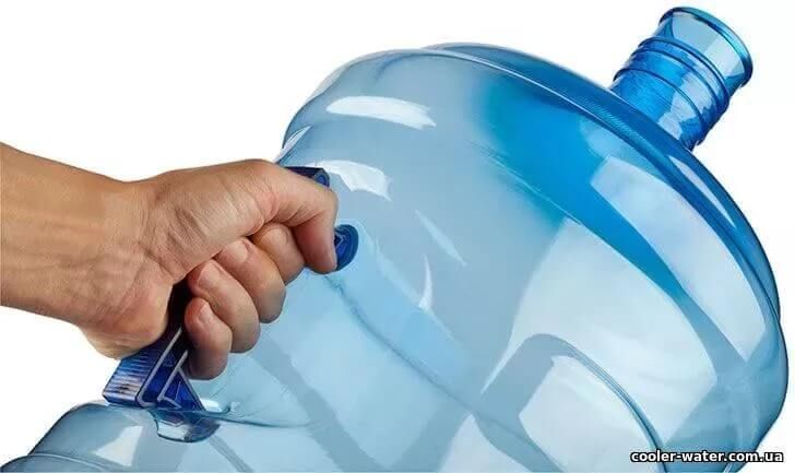 /butyl-dlia-vody-189l-polyetylen-s-ruchkoi/