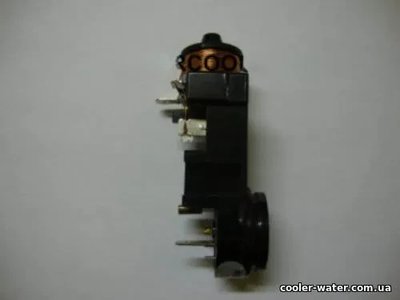 Пускозащитное реле компрессора кулера 0793 фото
