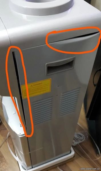 Cooler HotFrost V900CS Markdown - dent on the left side of the case