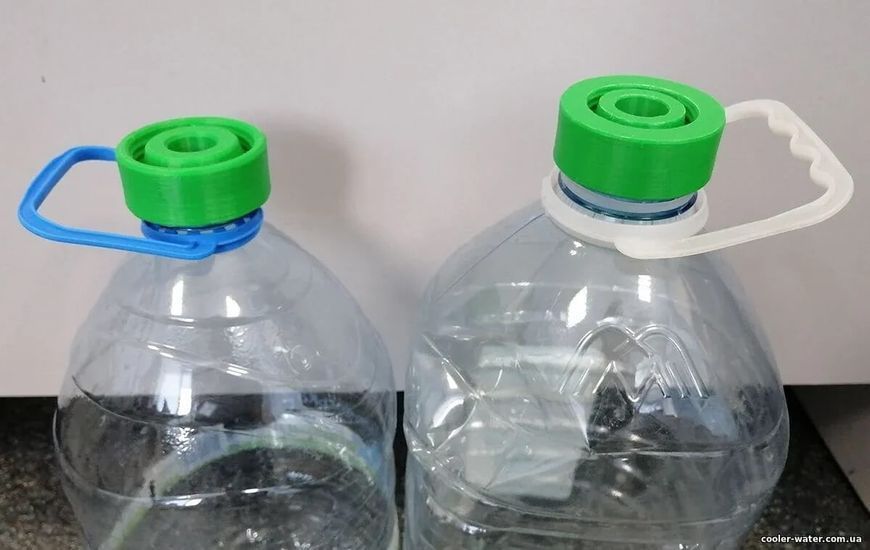 Adapter for electric water pump for 5-6 l bottles