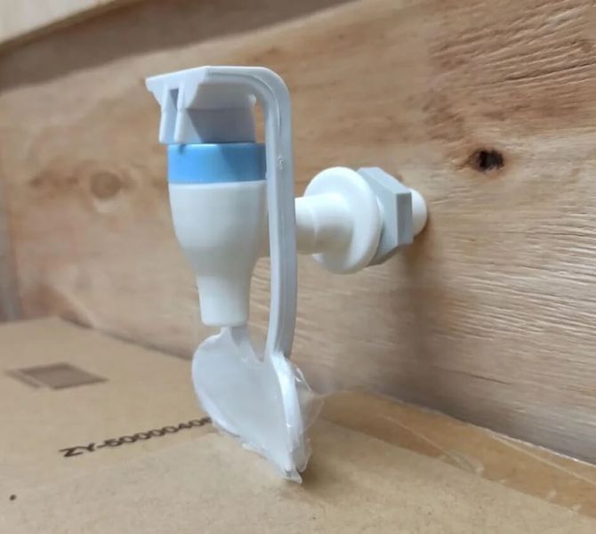 Tap 1 pc. for cooler with external thread, mug push + nut