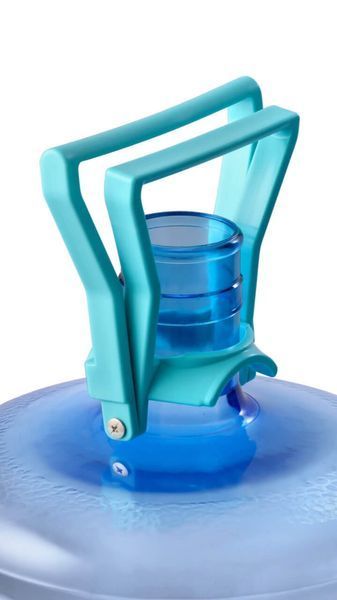 Folding handle for carrying HotFrost bottles
