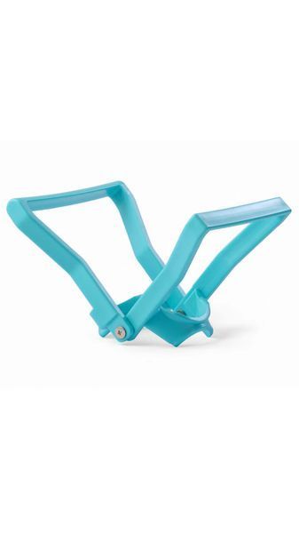 Folding handle for carrying HotFrost bottles