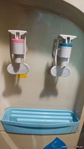 Set of taps (hot + cold) for water cooler with external thread