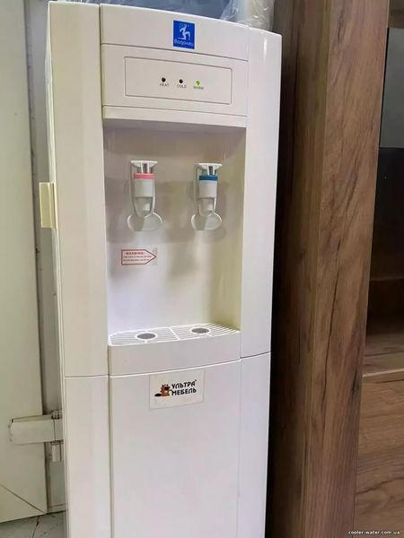 Set of taps (hot + cold) for water cooler with external thread