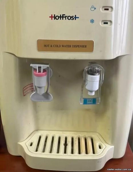 Set of taps (hot + cold) for water cooler with external thread