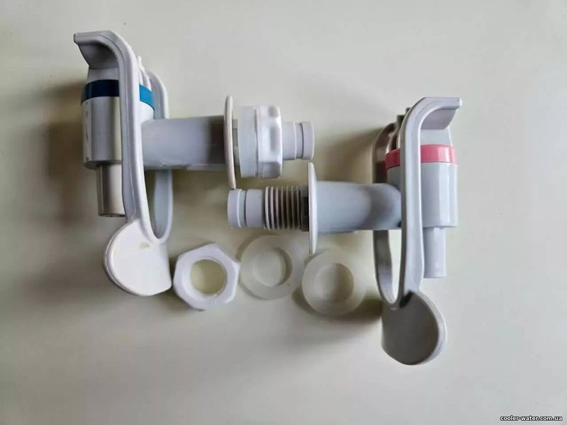 Set of taps (hot + cold) for water cooler with external thread