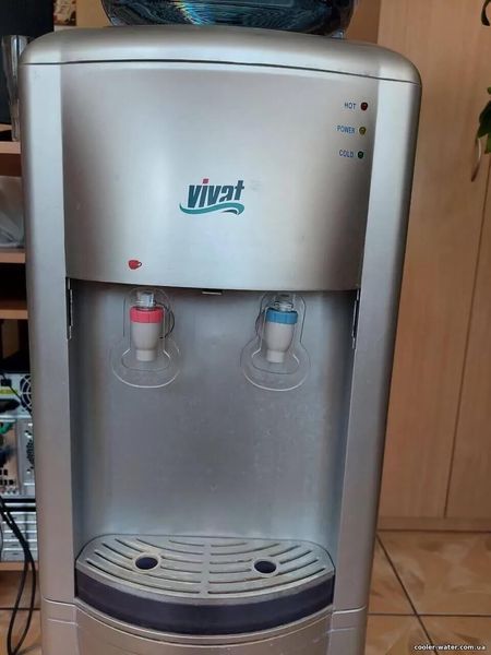 Set of taps (hot + cold) for water cooler with internal thread