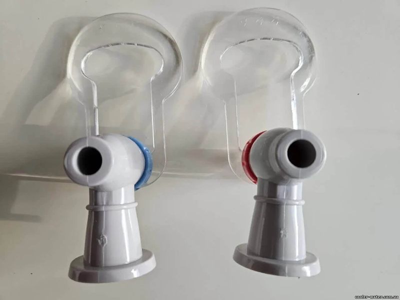 Set of taps (hot + cold) for water cooler with internal thread